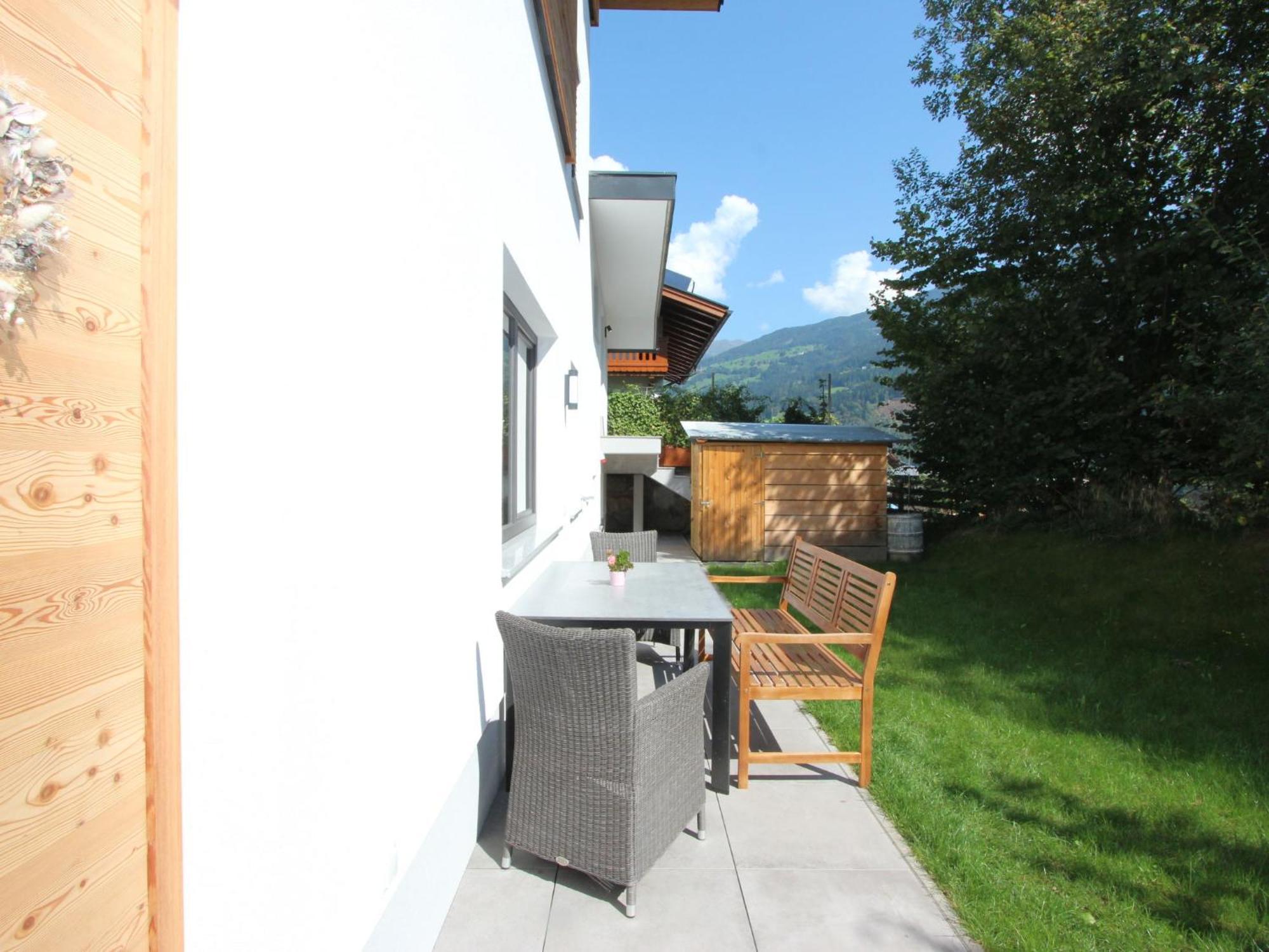 Apartment Bernadette Aschau Im Zillertal Exteriör bild